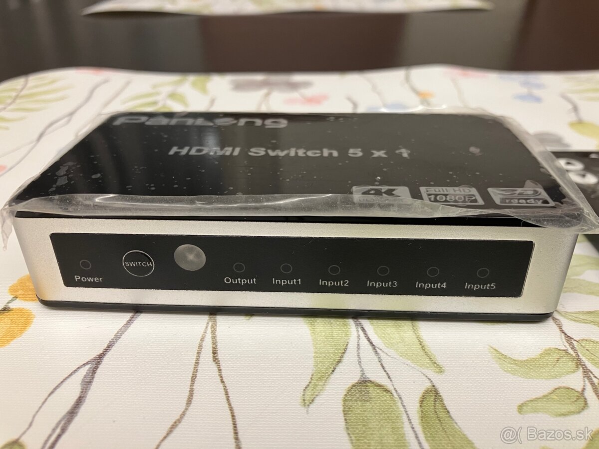 Predám 4K FullHD HDMI 5x1 switch - 2