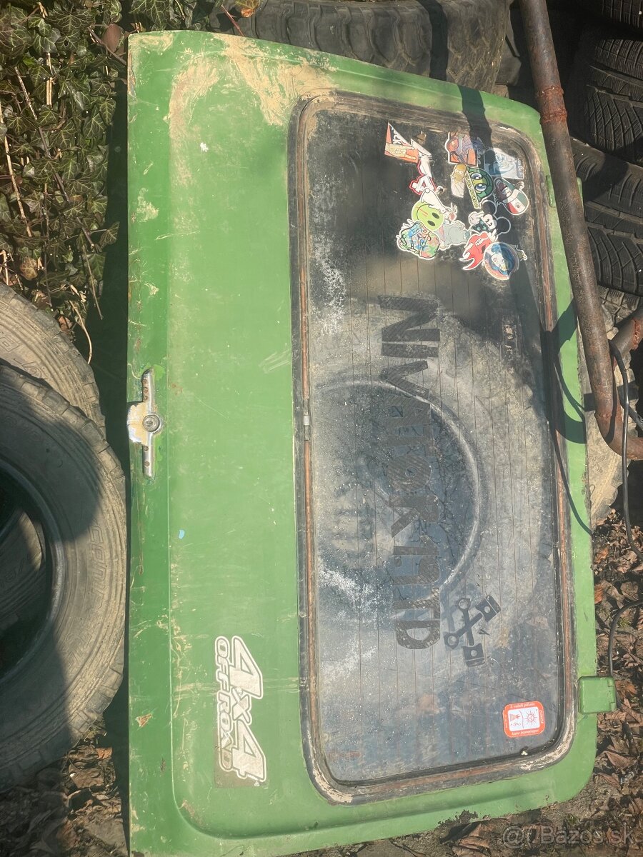 Kufrove dvere niva 1.6 - 2