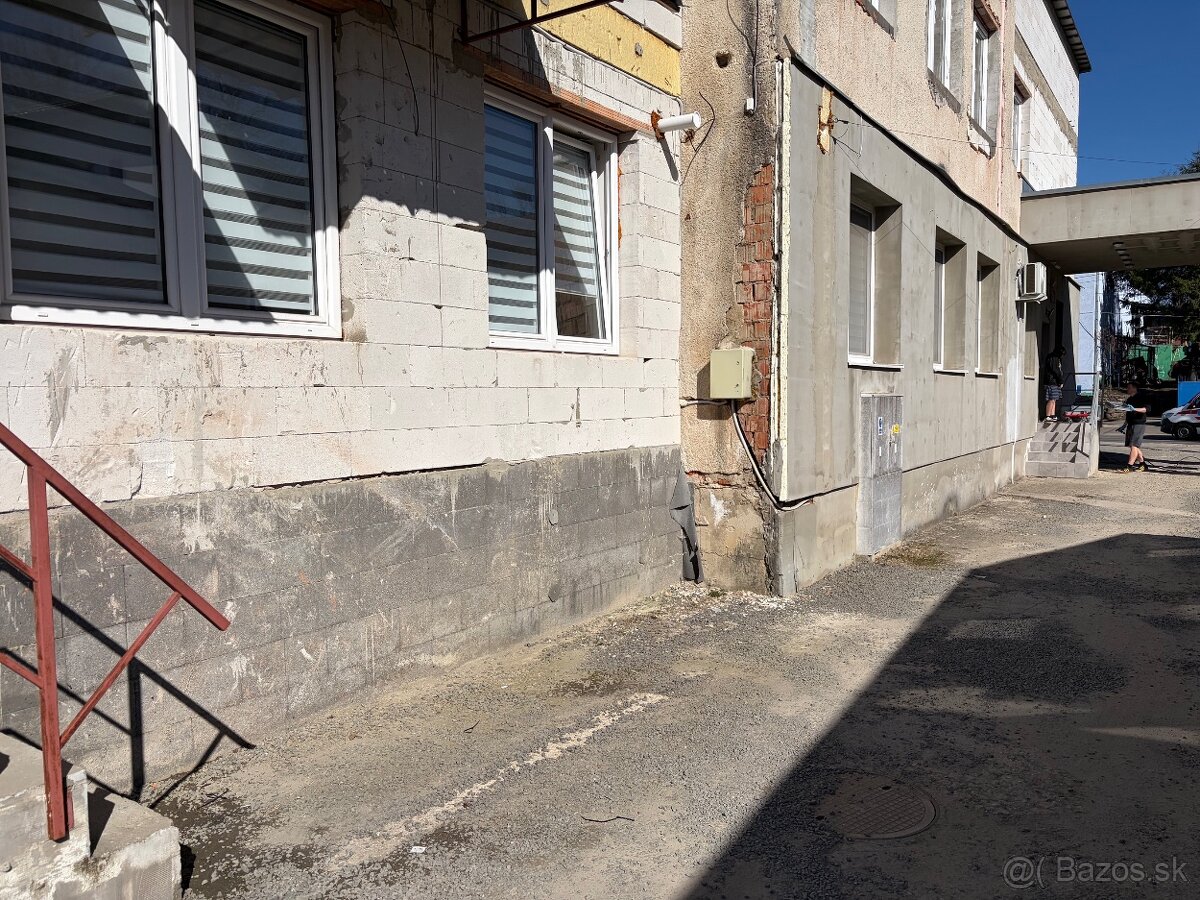 Prenájom Priestoru - 2