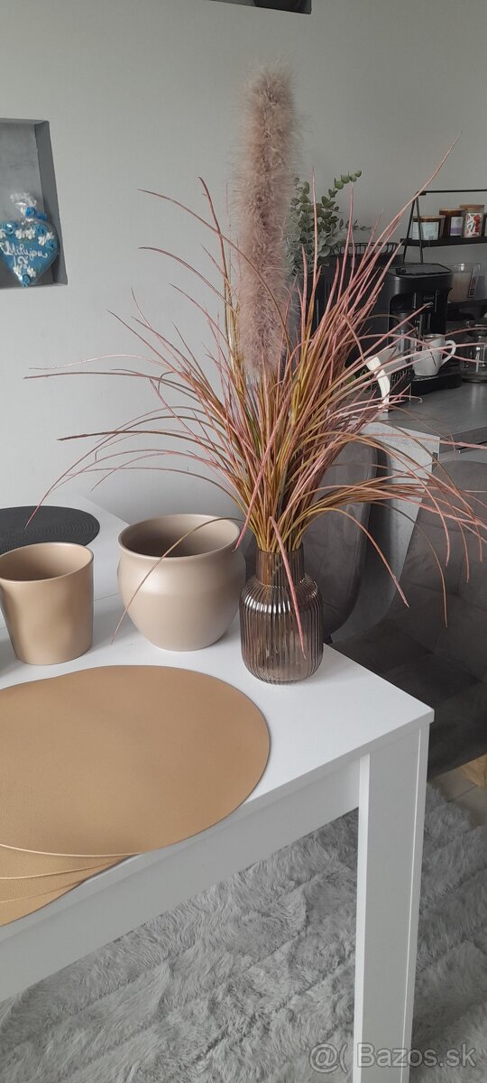 Predam nove kvetinace - 2