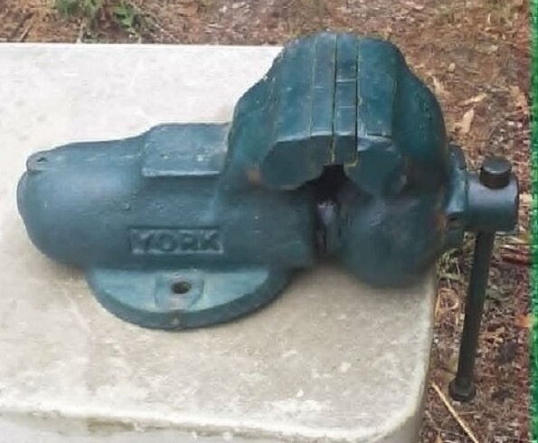 Zverak YORK 100 - 2