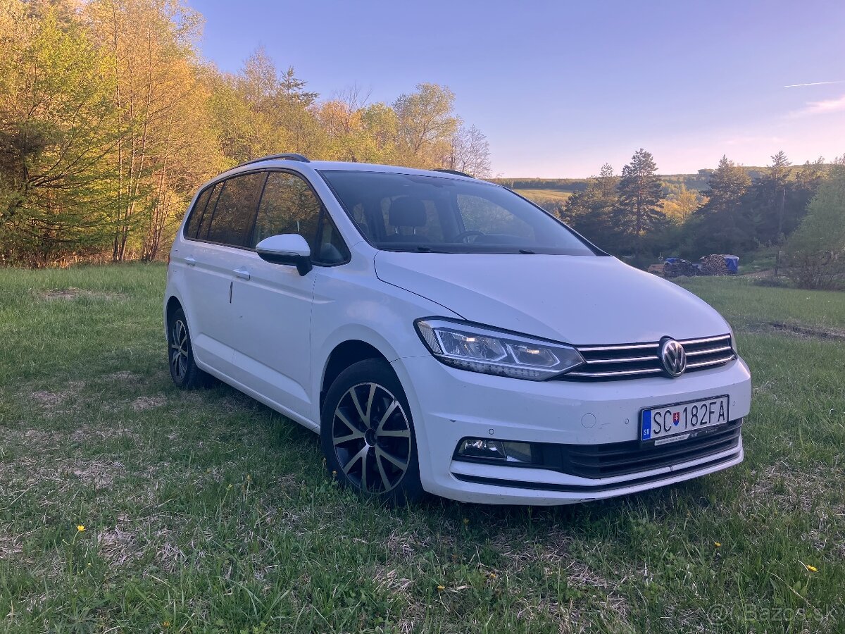 VW Touran 1.6 TDi 2016 DSG - 2