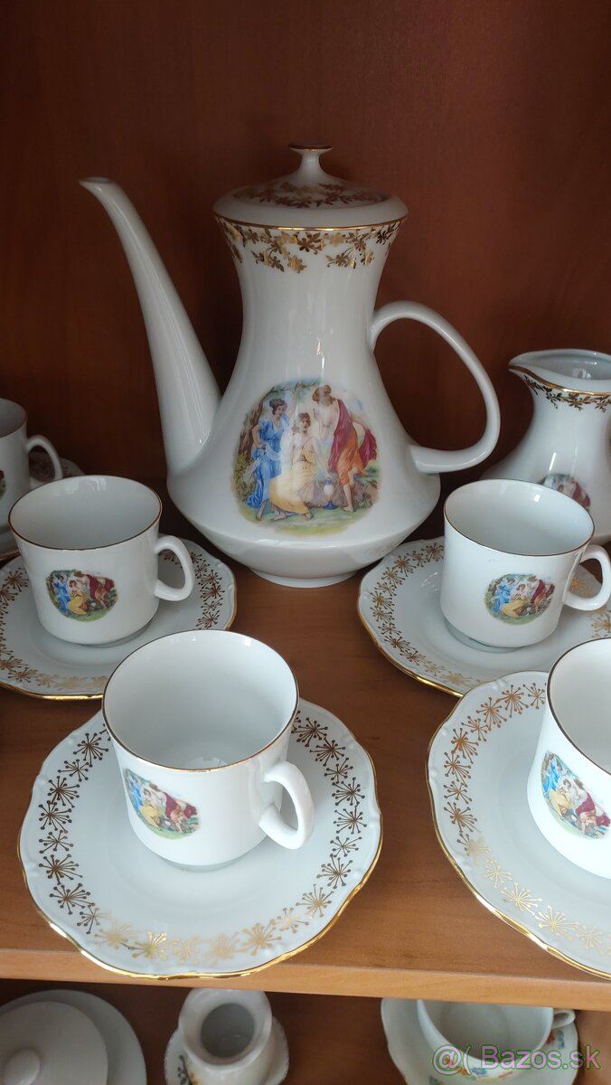 Rôzny krásny porcelán - 2