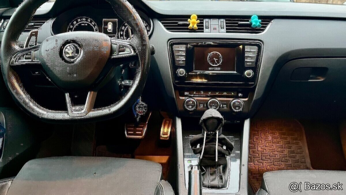 Škoda Octavia Combi 2.0 TDI RS automat - 2