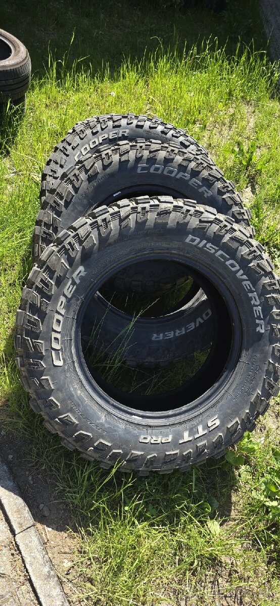 STT pro cooper 275/70 R18 - 2