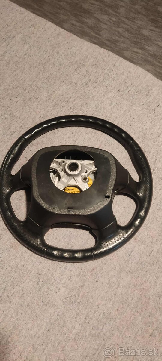 Momo volant subaru impreza WRX - 2