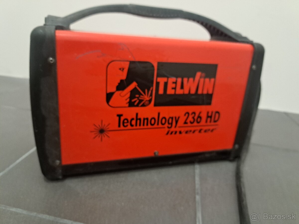 Zvárací invertor Telwin Technology 236- 200A - 2