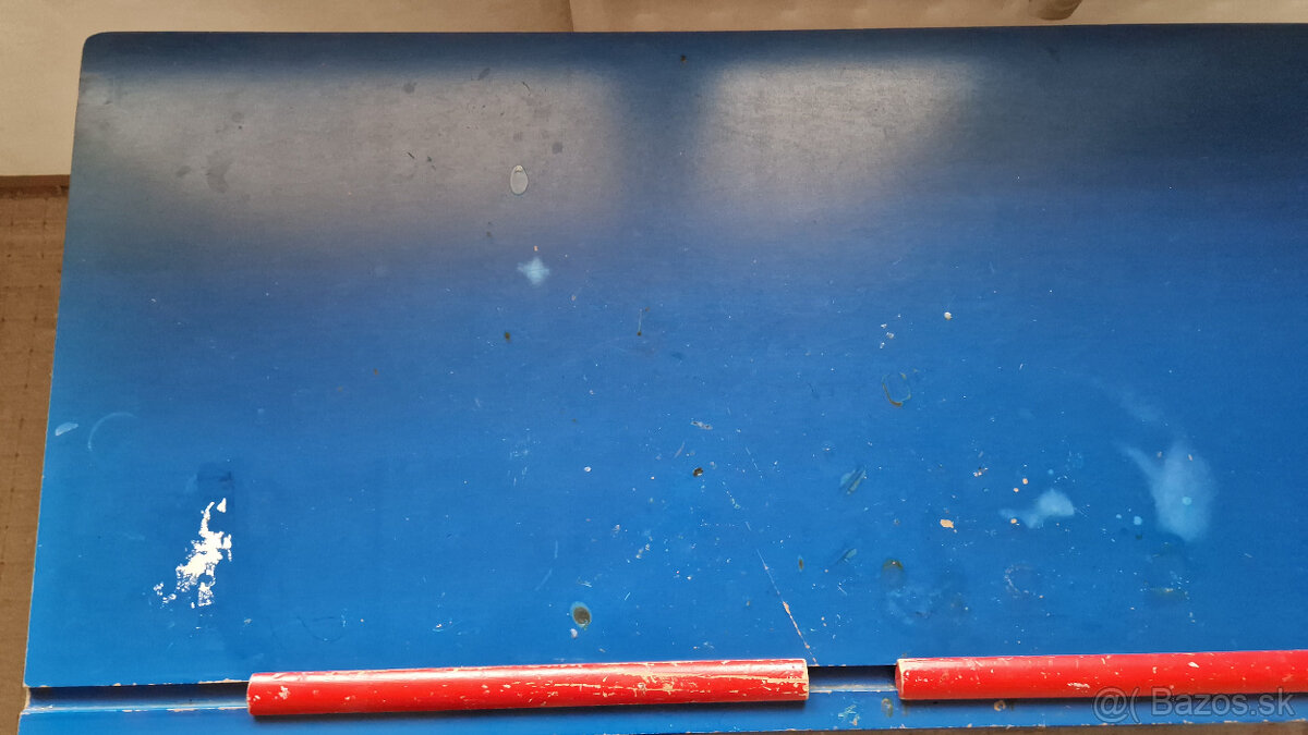 Darujem detský písací stôl - 2