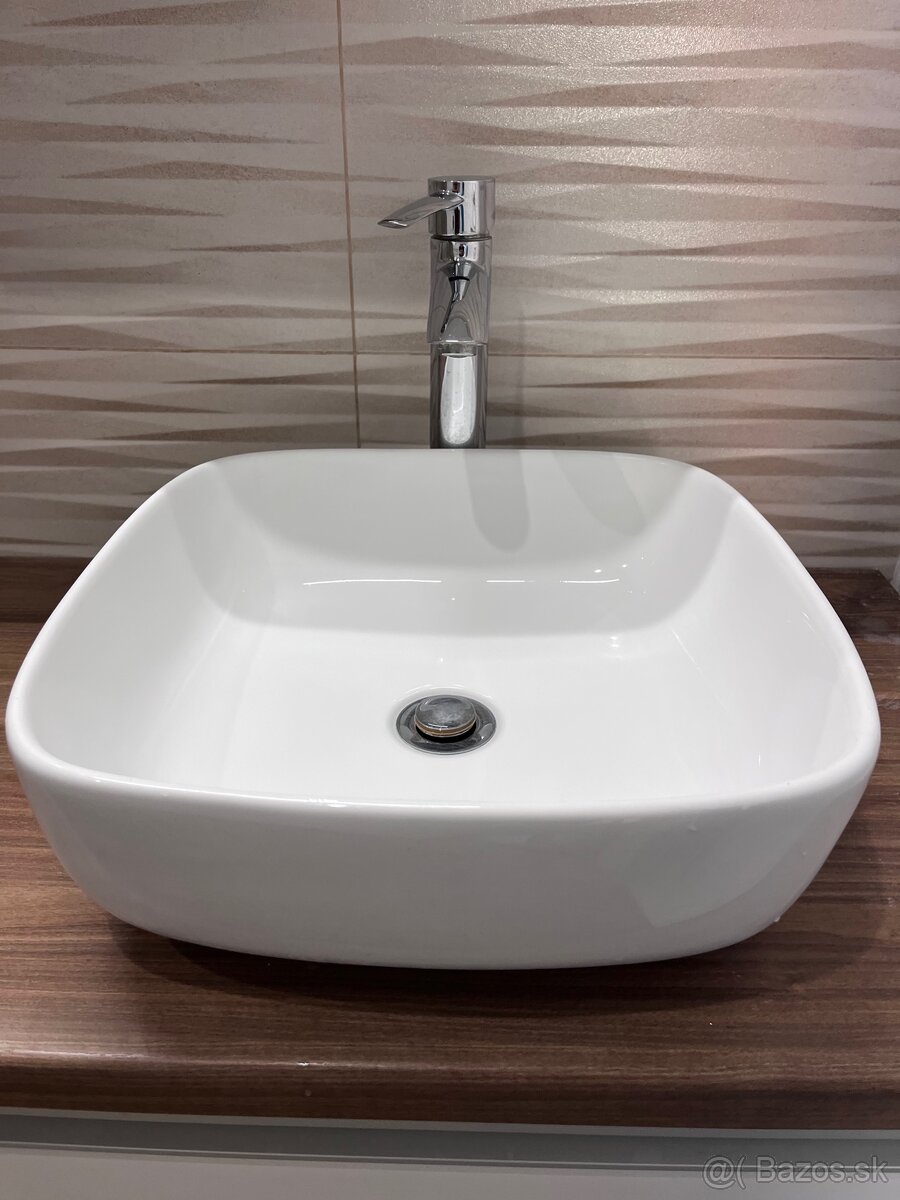Umývadlo s batériou - 2