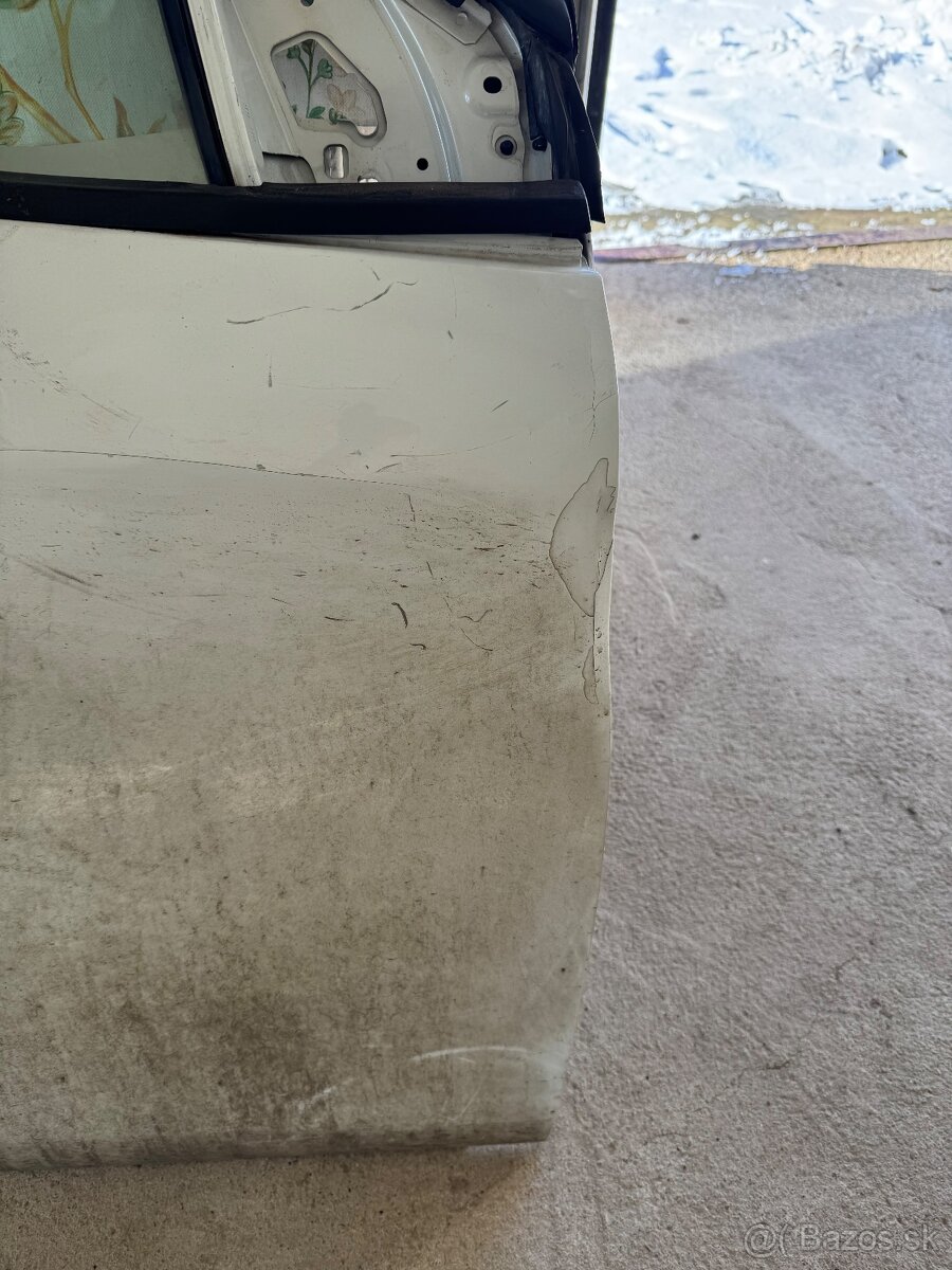 Fiat Bravo 2 poskodene dvere predne prave - 2