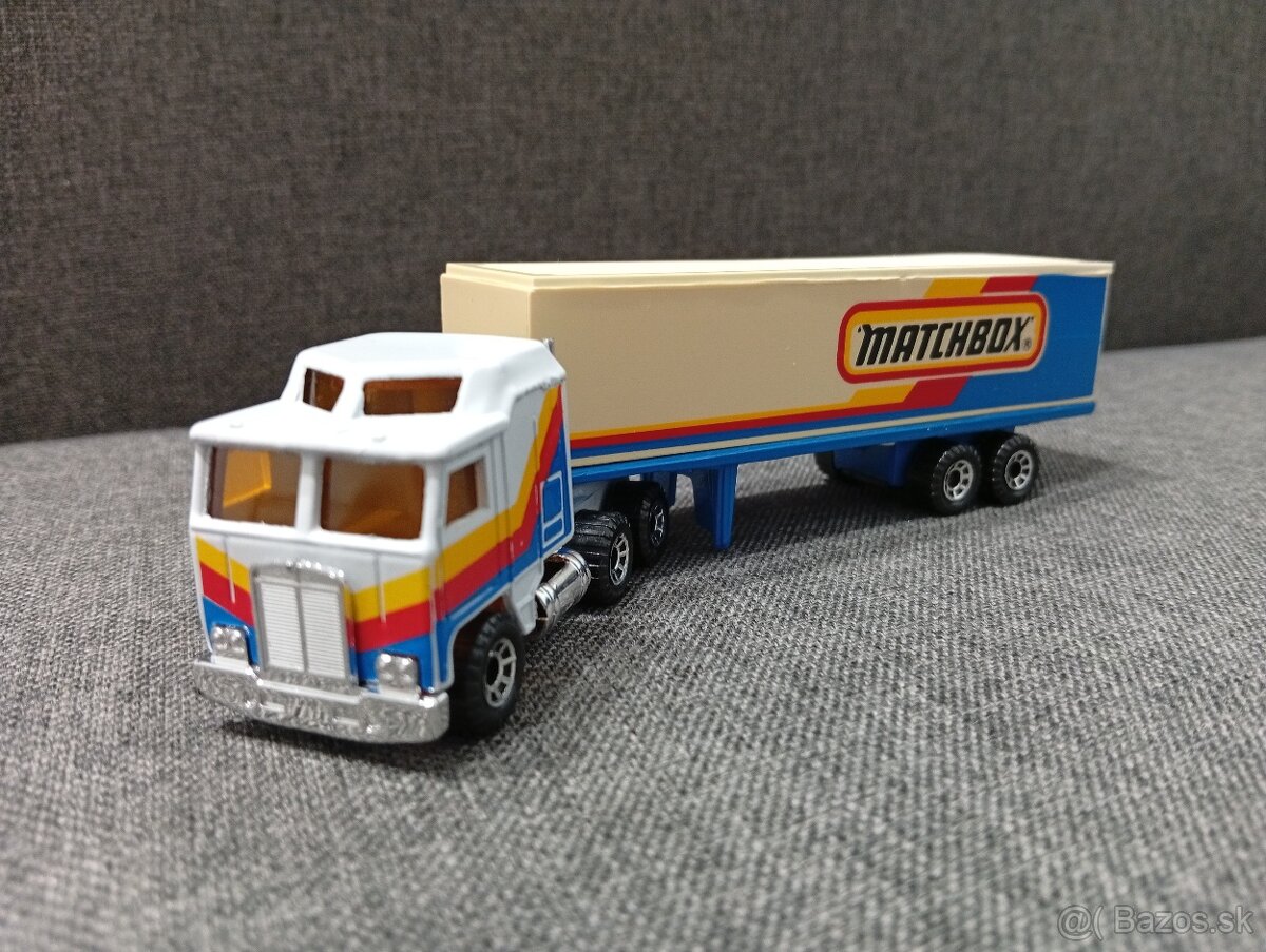 Matchbox Convoy CY 8, Kenworth, Matchbox Trailer, Macau - 2