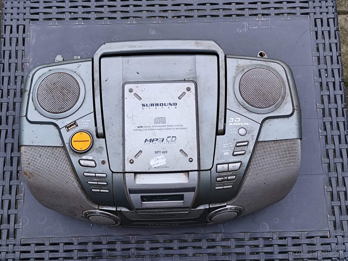 rádiomagnetofón Sencor - 2