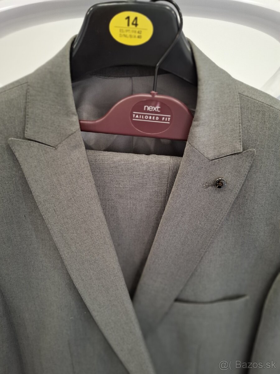 Predám Pánsky sivý oblek veľkosť 52 - 2