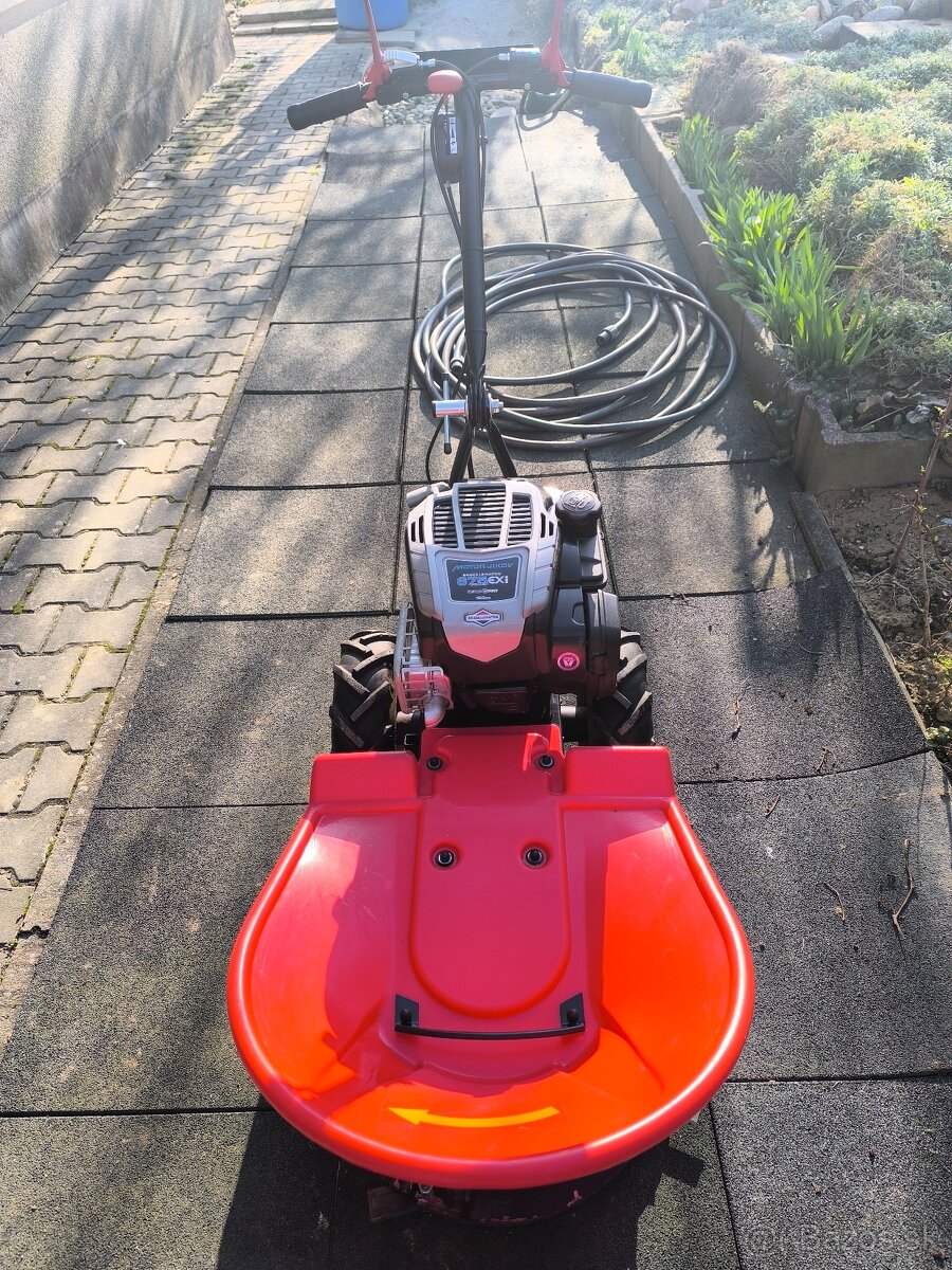 Bubnova kosačka - 2