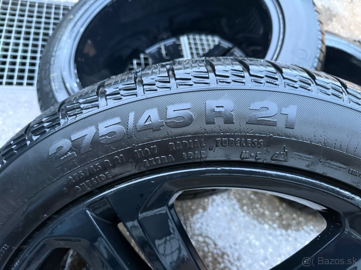 PNEU Continental 275/45 R21 - 2