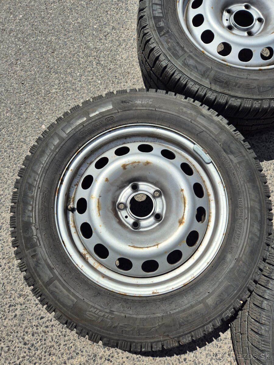 215/65 r16c Michelin - 2