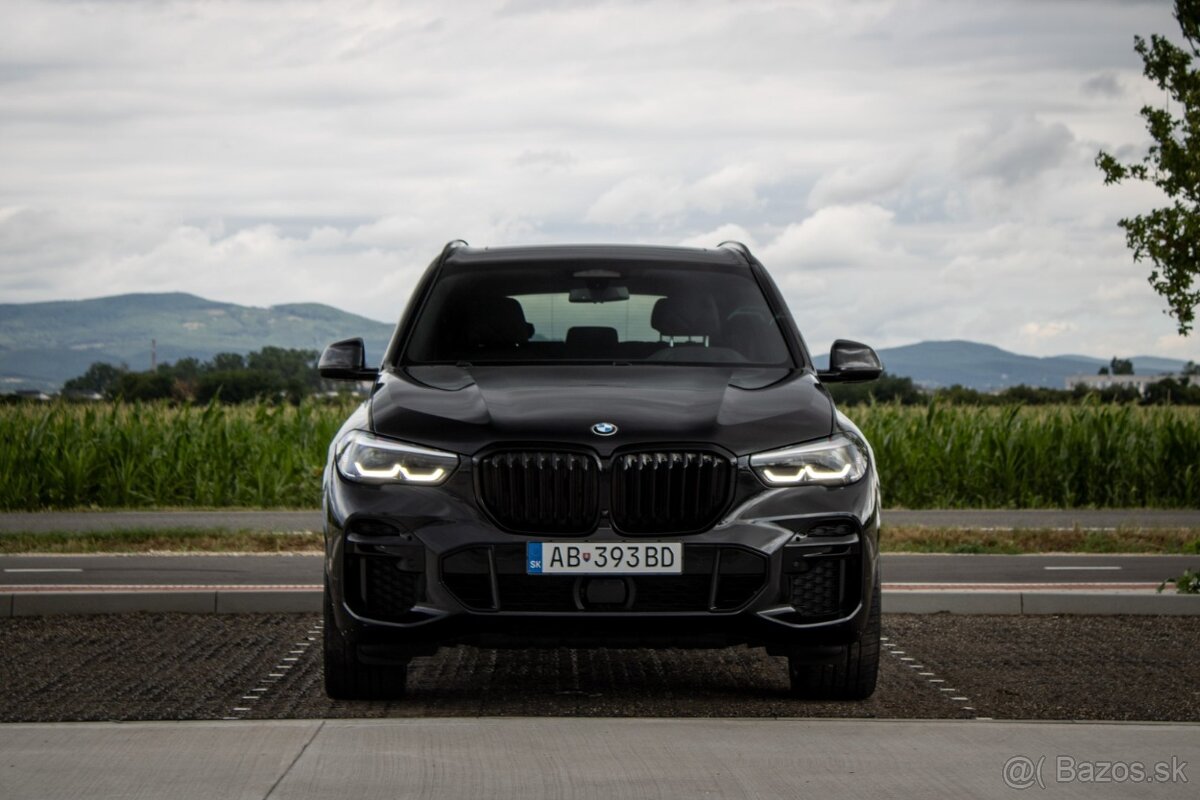 BMW X5 xDrive30d mHEV A/T, 210kW, A8 - 2