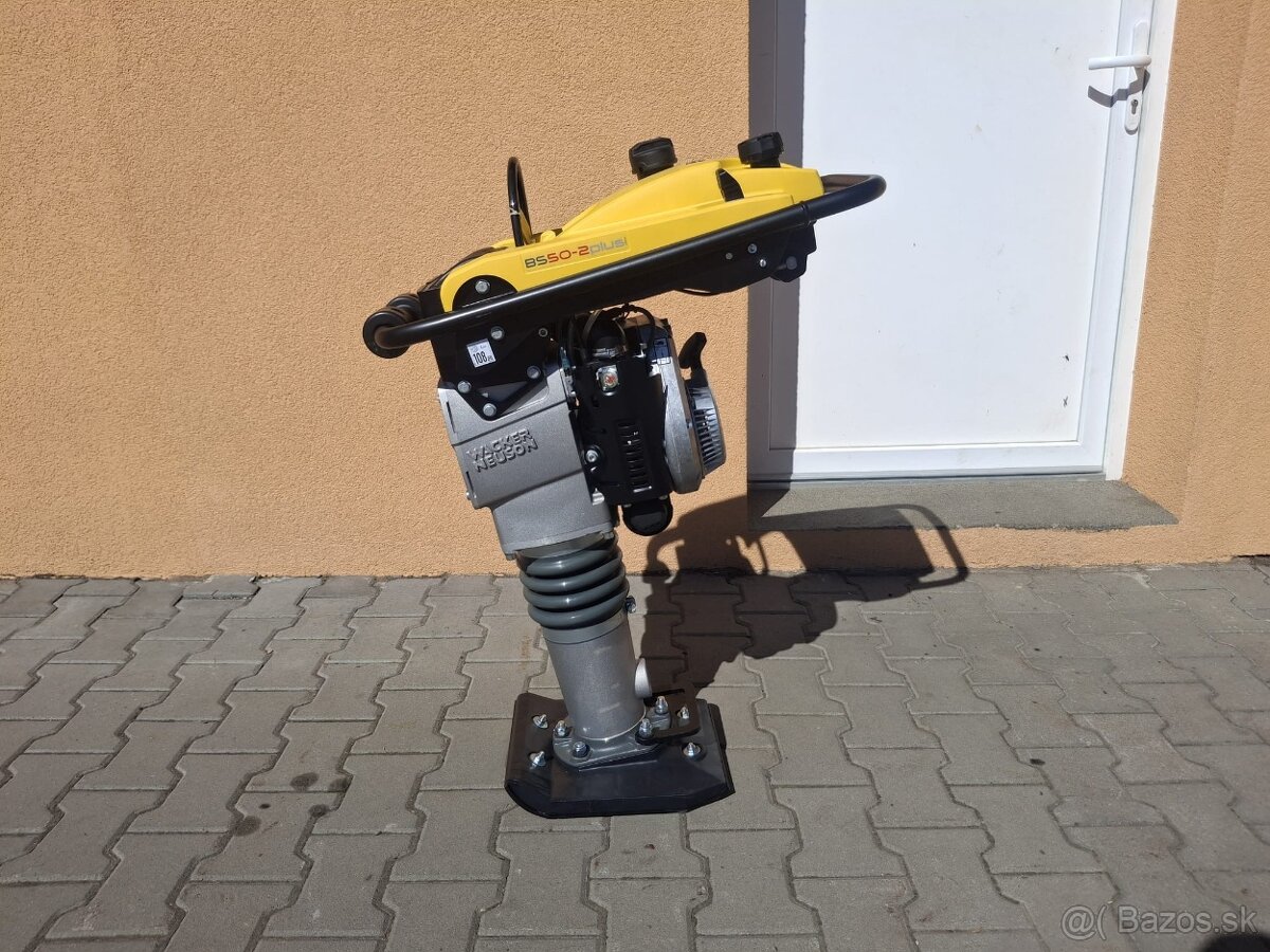 Vibrační pěch Wacker Neuson BS 50-2 Plus - 2