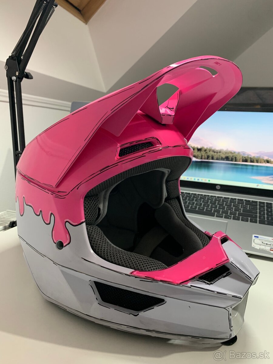 Fox V1 Custom