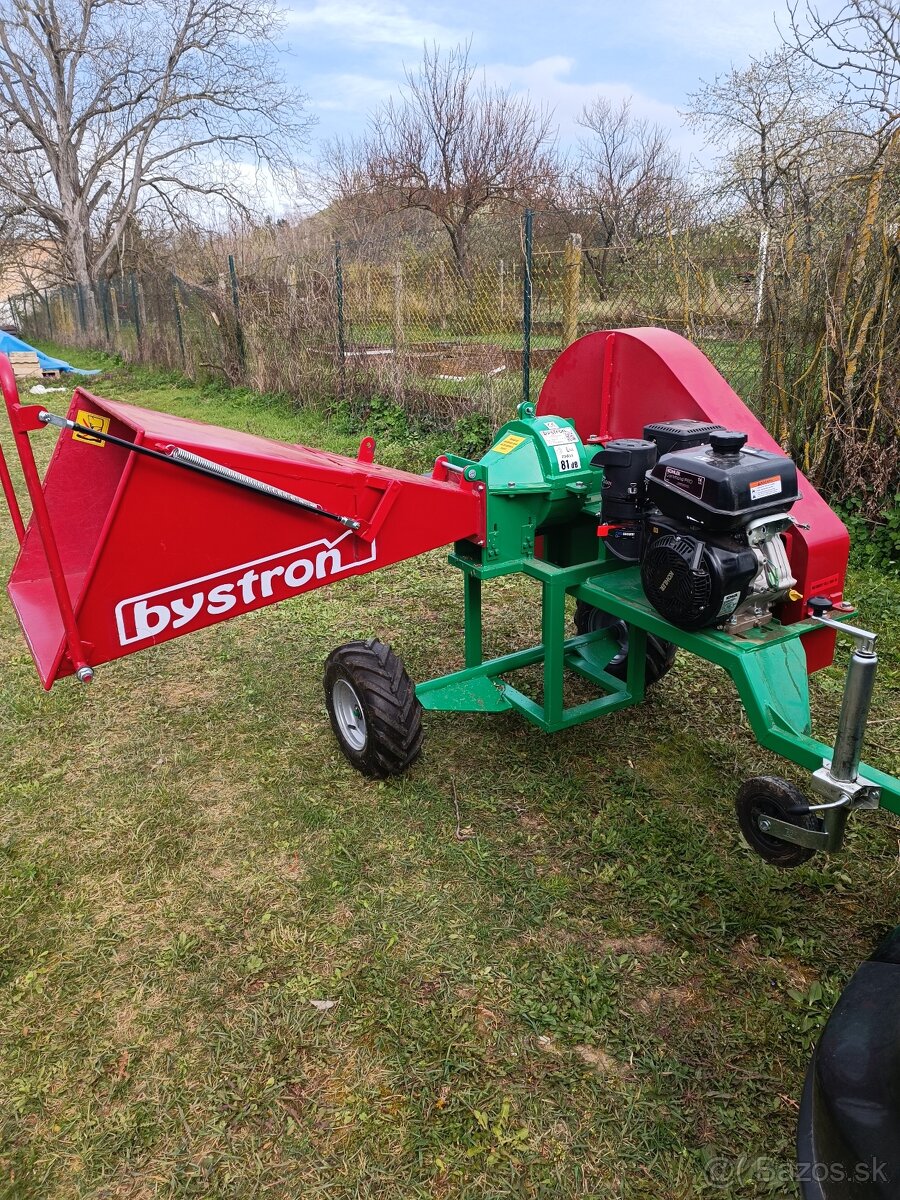 Drvič, štiepkovač konárov - 2