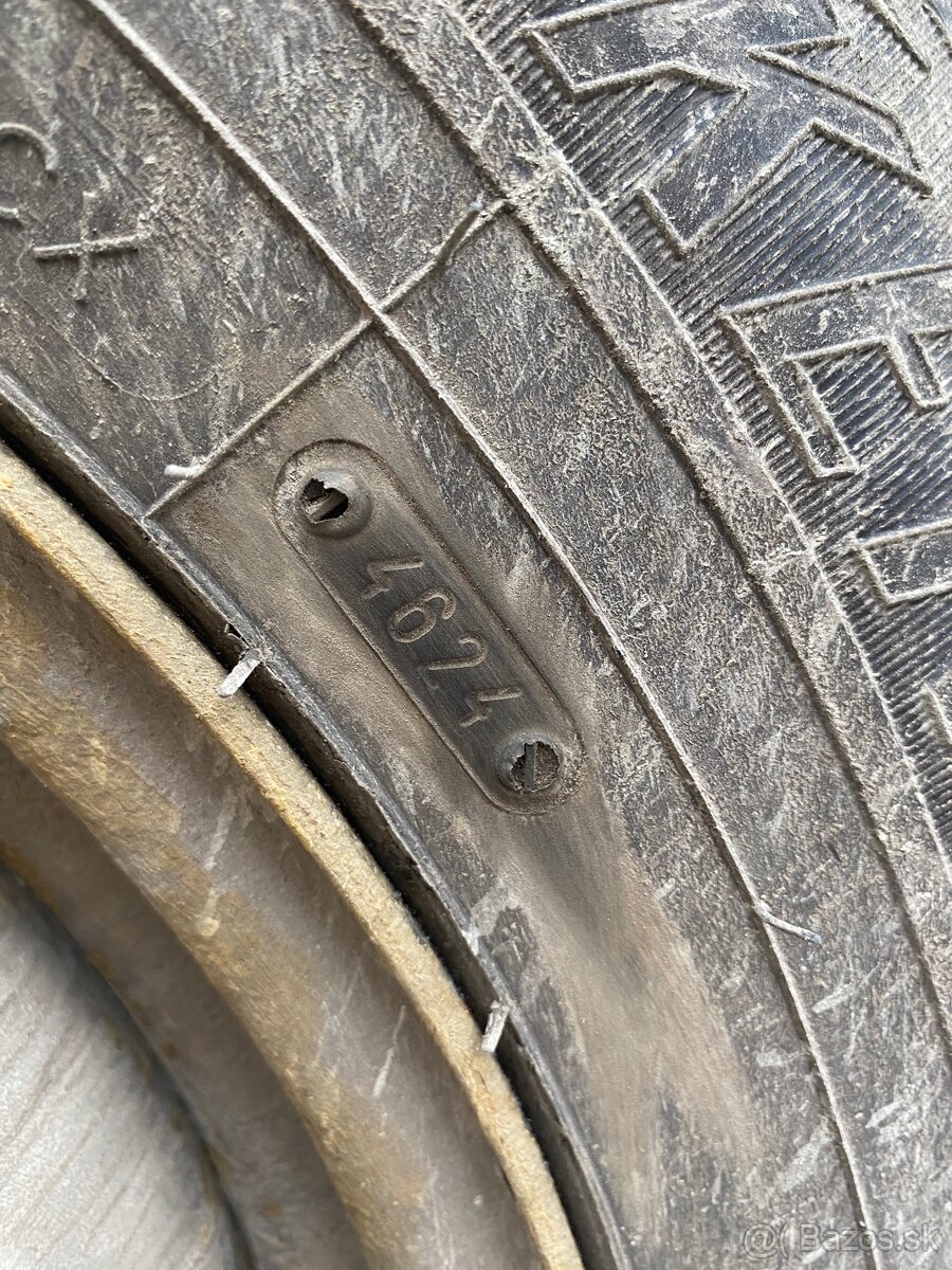 215/75 R16C - Zimné pneu DOT 24 - 2