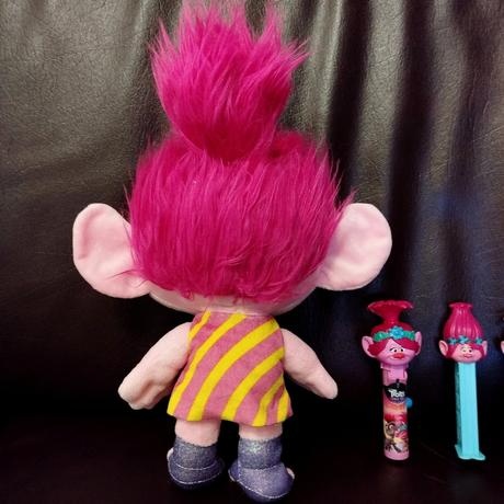 Hračky Poppy Trolls - super stav - 2