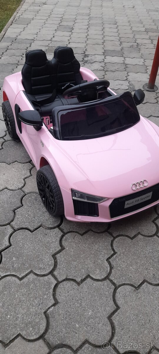 Detské autíčko - 2