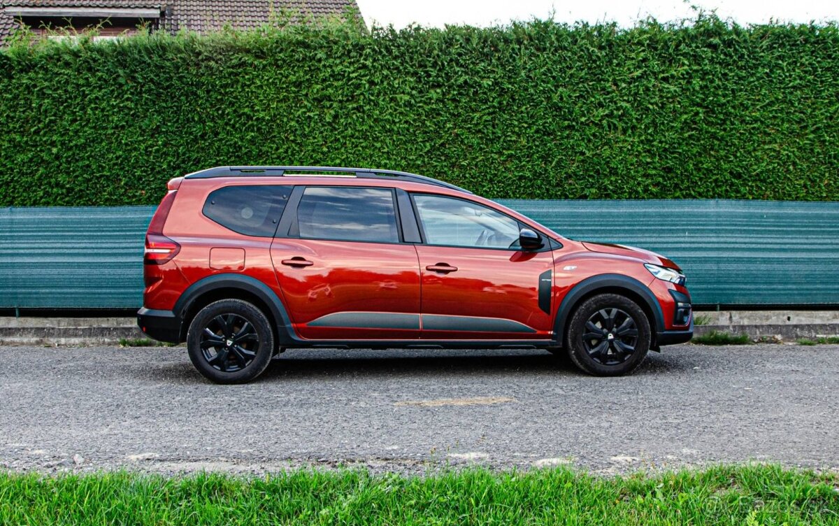 Dacia Jogger 1.0 TCe 110k Extreme 7 miest - 2