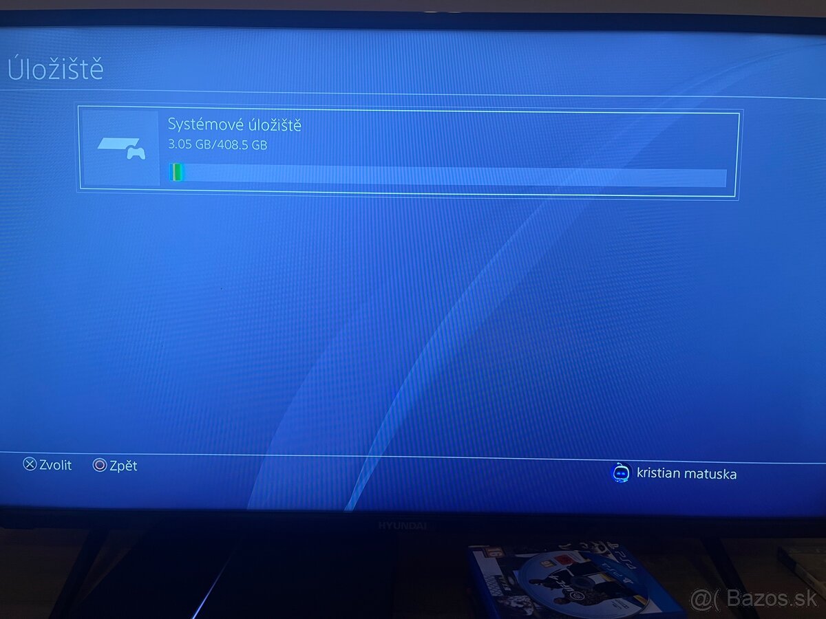 Playstation 4 +hry - 2
