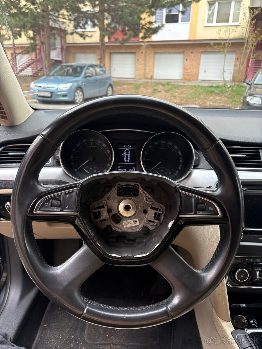 Multifunkčný Volant octavia, superb - 2