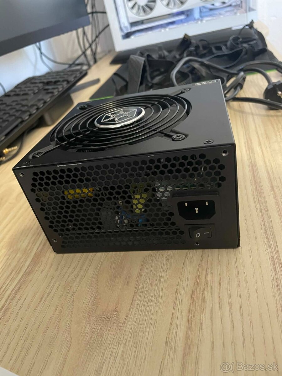 Napájací zdroj Silverstone ST65F-PT 650W, 80 Plus Platinum - 2