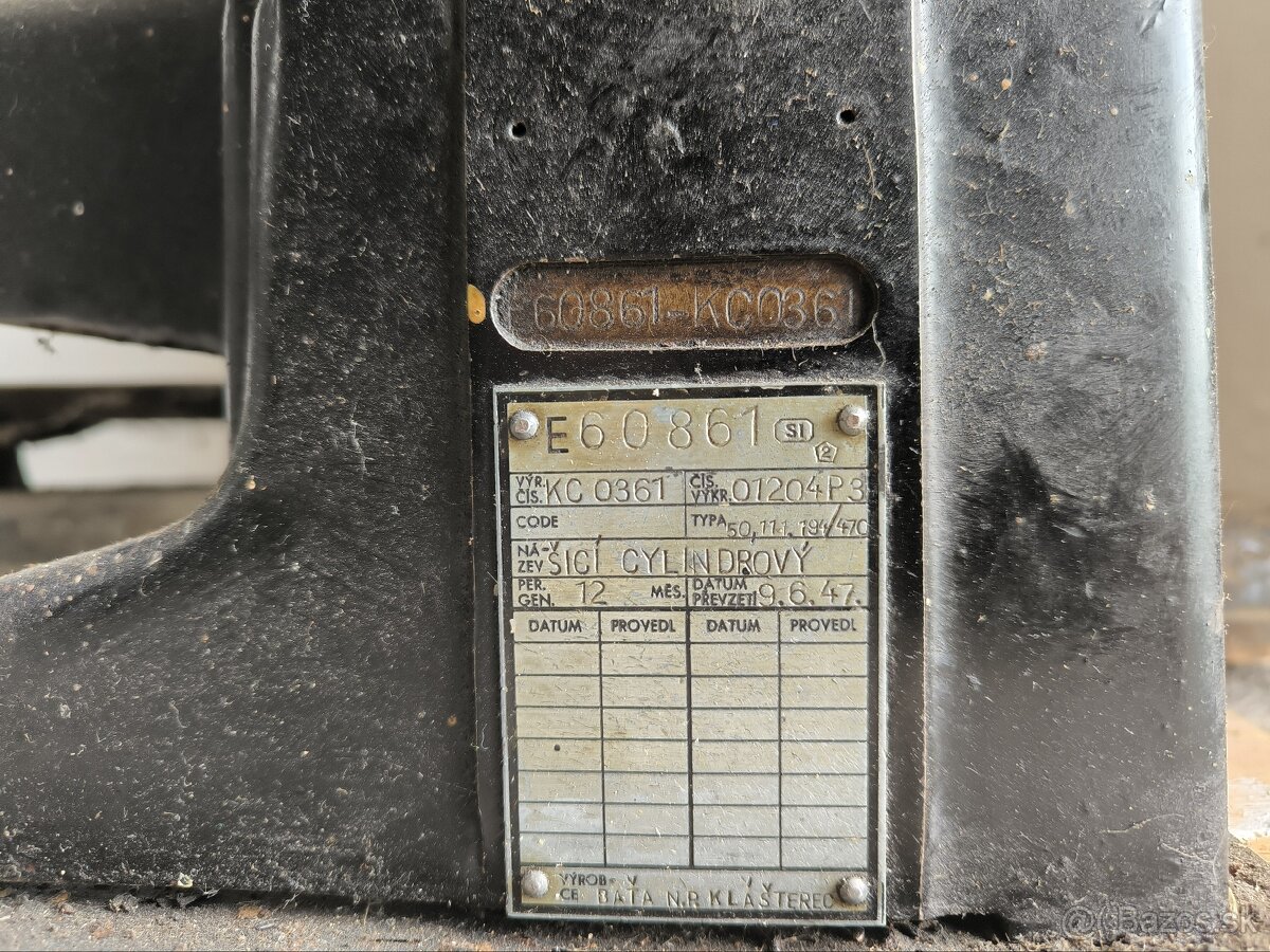 Starý šijací stroj Persy III 1949 (starožitnosť) - 2