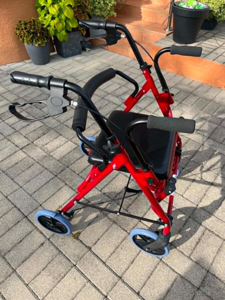Chodítko pre seniorov - rollator - 2
