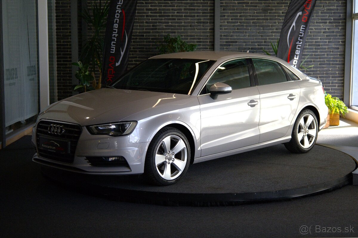 Audi A3 1.4 TFSI 140k COD Ambition S tronic - 2