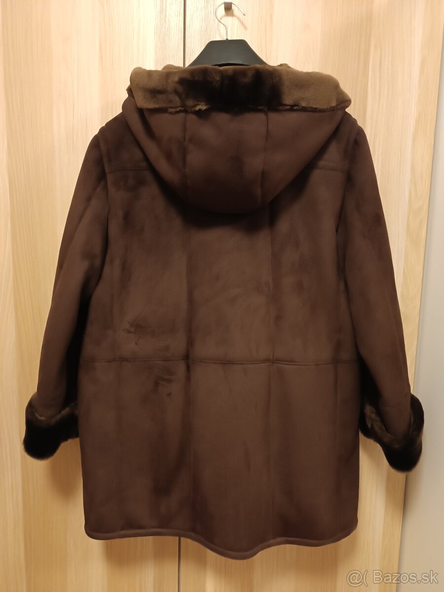 Kabát dámsky hnedý kožušinový - 2