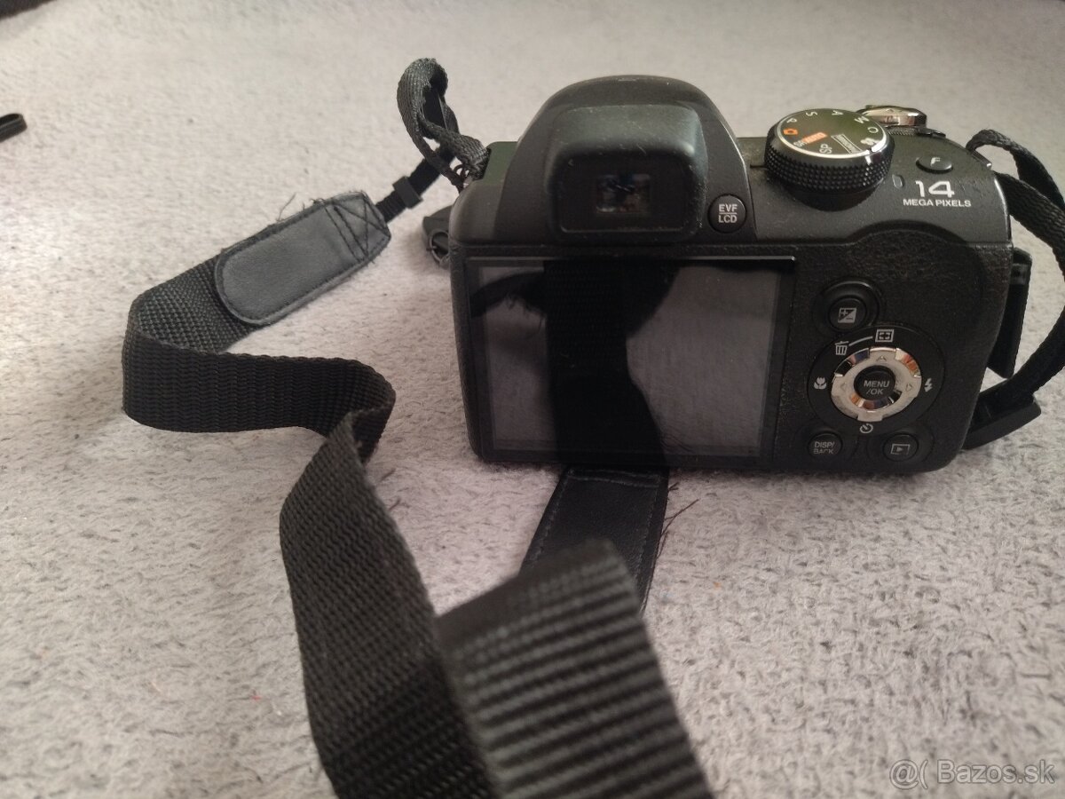 Fujifilm finepix s 3200 - 2