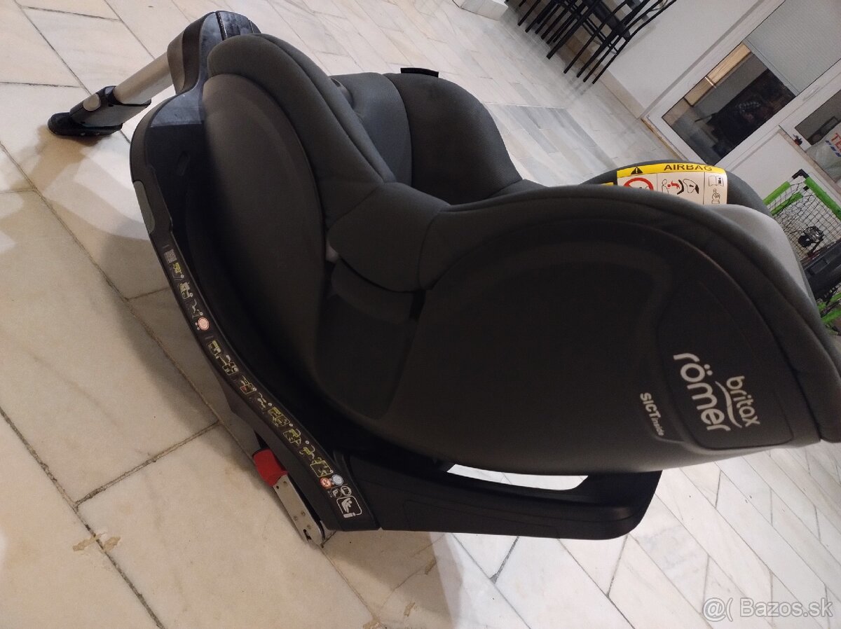 Predám detskú autosedačku Britax romer dual fix - 2