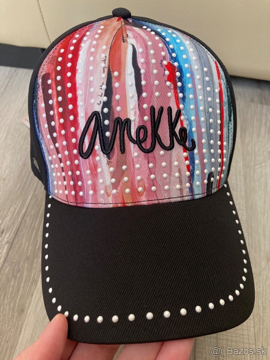 šiltovka Anekke - 2