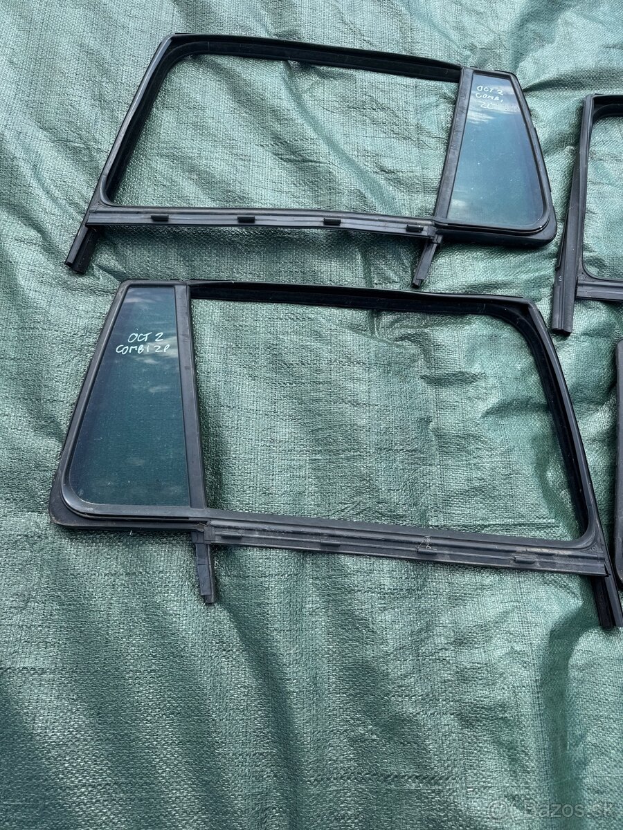 Zadné pevné okno ľavé a pravé Octavia 2 Combi - 2