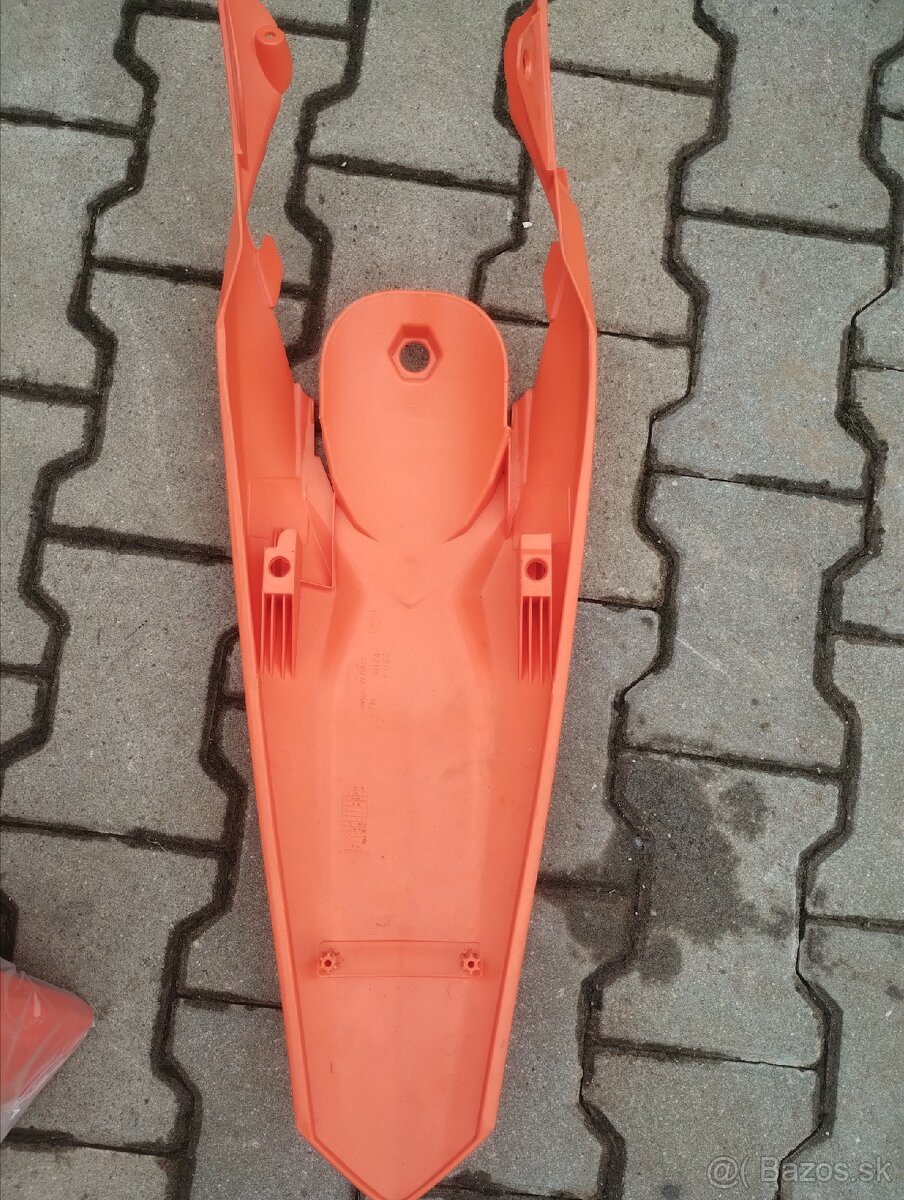 Plasty na KTM - 2