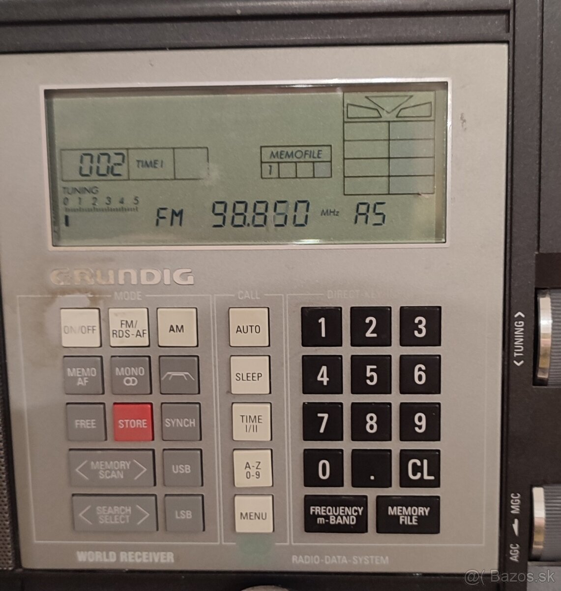 Rádio Grundig Satelit 700 - 2