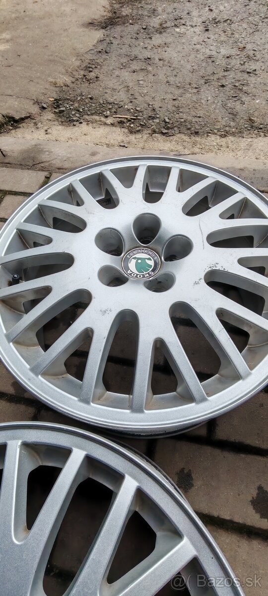 5x100 R16 škoda - 2