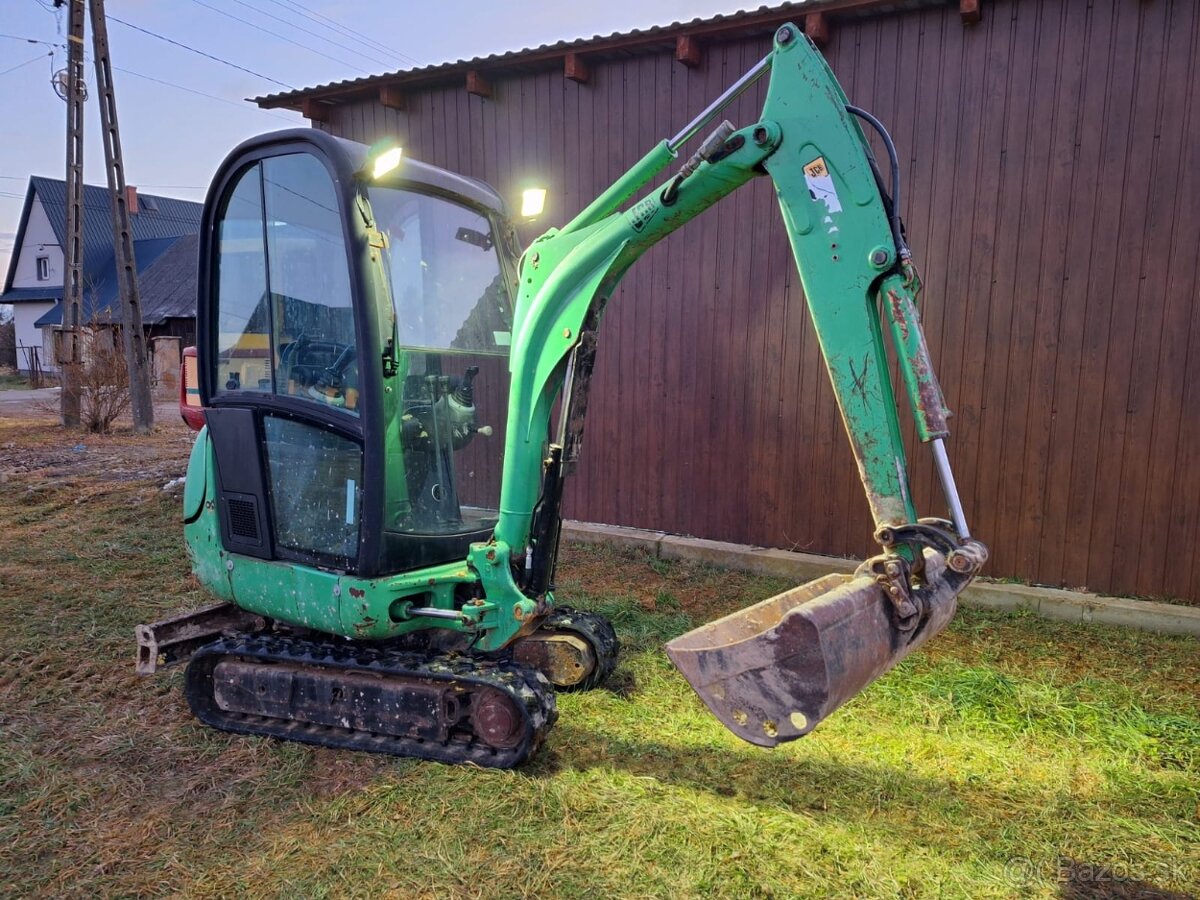 Minibager JCB 8016 - 2