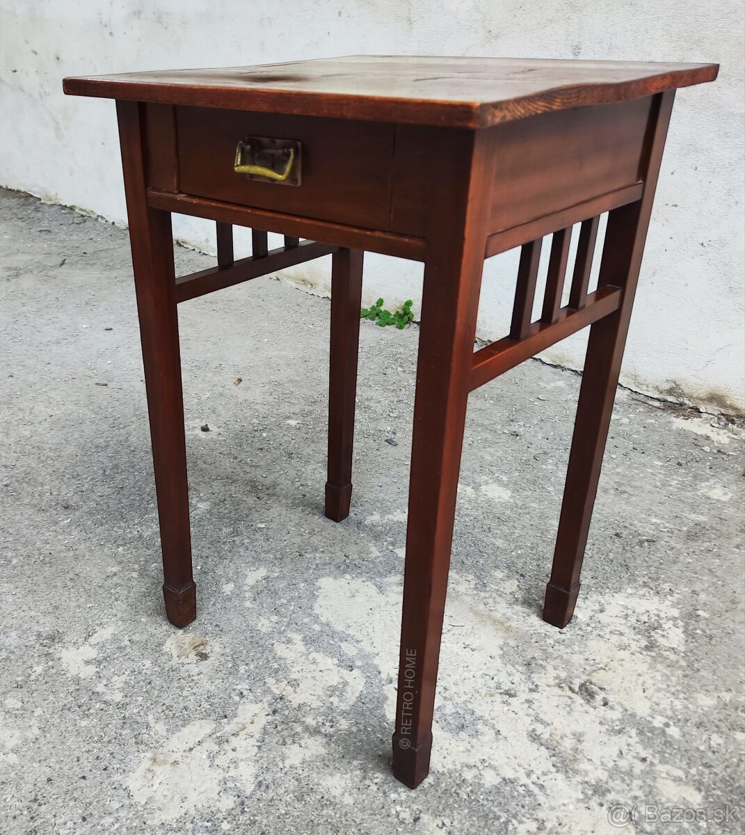 Rôzne retro stolíky - 2