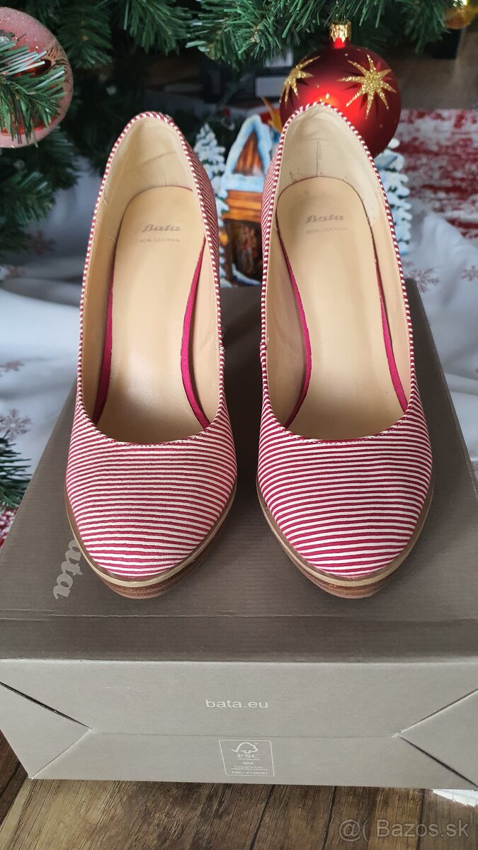 Lodičky 36, Bata - 2