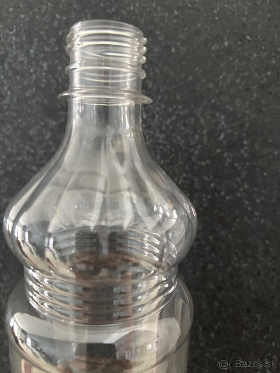 Plastové (PET) fľaše 0,7l - 2