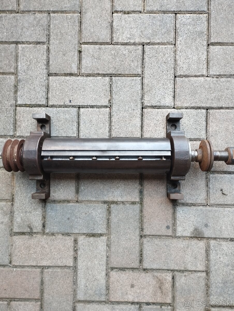 Hoblovaci valec - 2