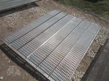 Case 2388 horné a dolné sito 122353 - 2