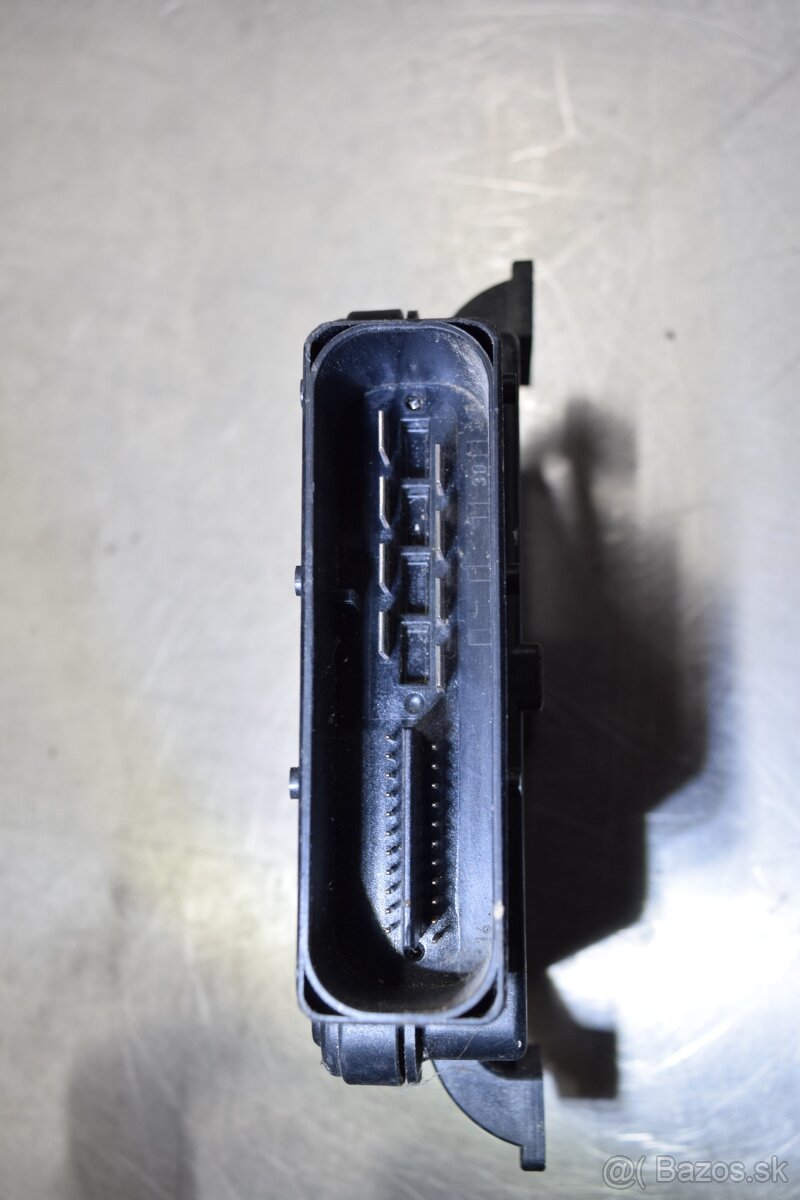 Audi A6 4F riadiaca jednotka 4F0907801 - 2