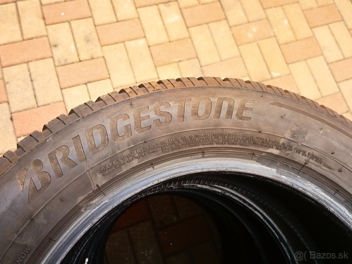 Bridgestone - 215/65 r17 zimné - 2